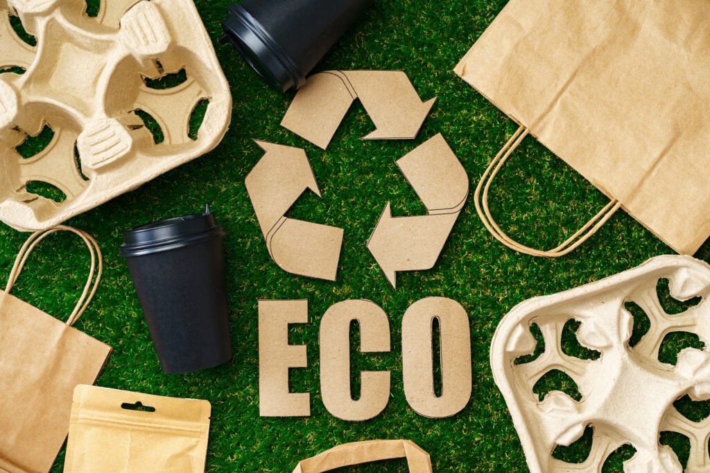 Recycle Takeout Coffee Cups And Trays Ecological C 2026 03 19 08 12 44 Utc - ALMA Global Agency création logo site internet